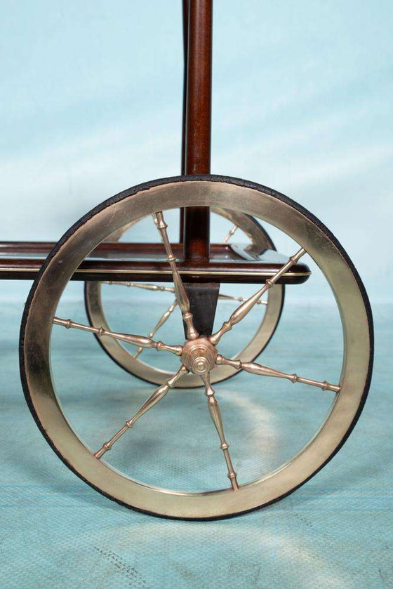 Image 1 of Chariot de service italien vintage en noyer et verre, années 50 Gio Ponti