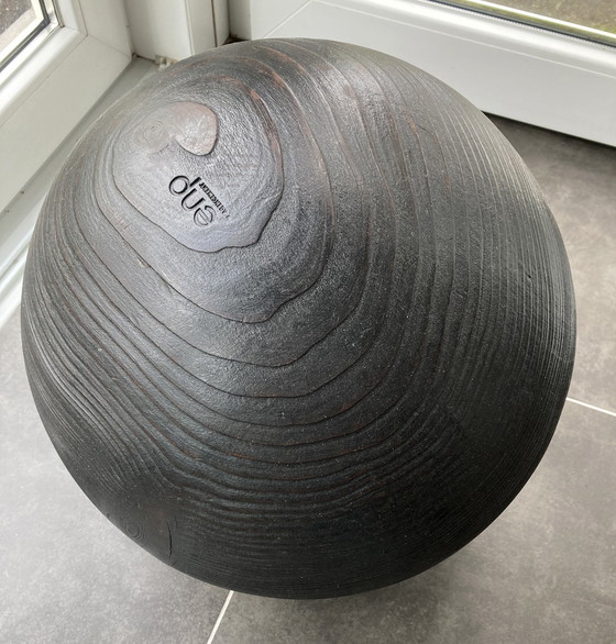 Image 1 of ENP agencement massive solid wooden ball in blackened wood