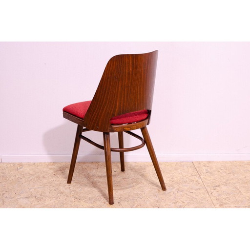 Set of 4 vintage bentwood dining chairs by Radomír Hofman for Ton, Czechoslovakia 1960