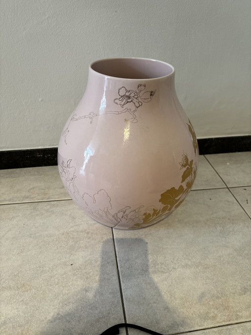 Ikea vase by Hella Jongerius