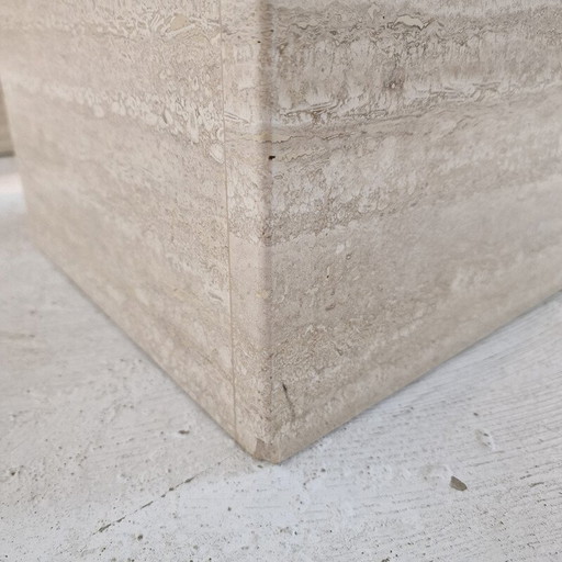 Set of 3 vintage travertine coffee tables, Italy 1980