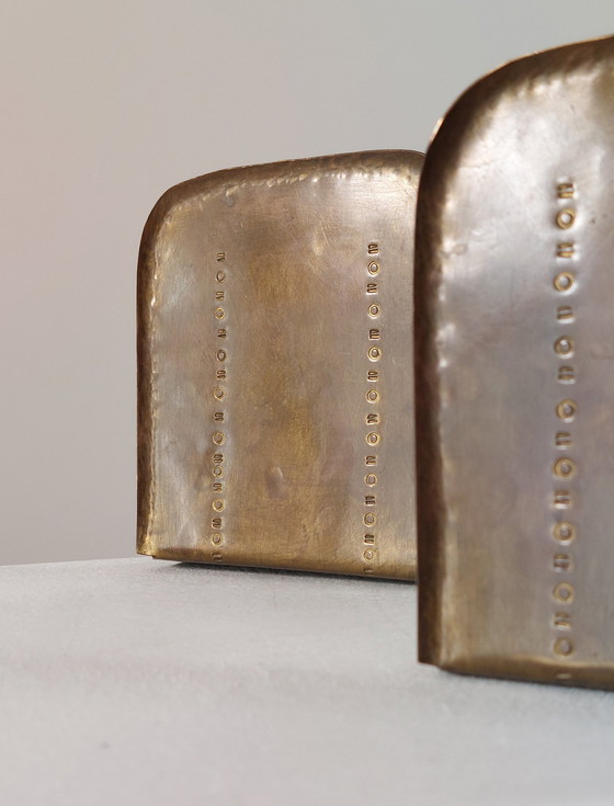 Image 1 of 2 X hayno focken hand-hammered brass bookends bauhaus