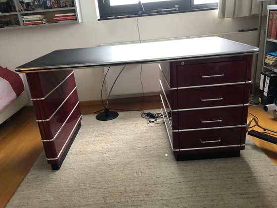 Image 1 of Müller Desk Wine Red