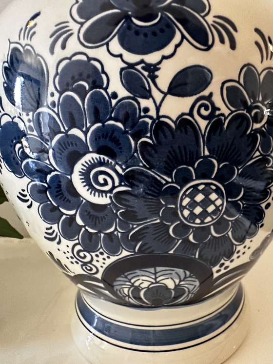 Image 1 of Lid Vase Porcelain Delftware Royal Thistle