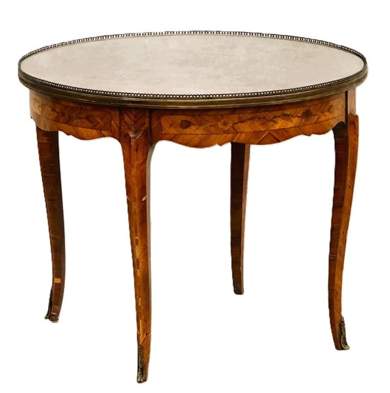 Image 1 of Pedestal table