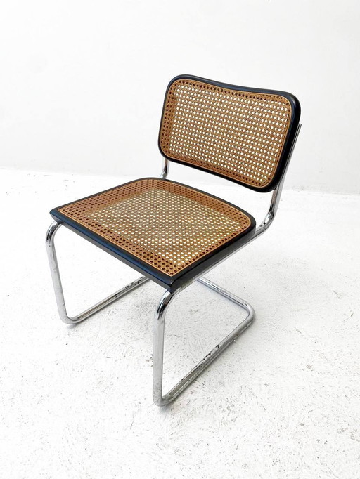 Original Cesca cantilever chair by Marcel Breuer for Gavina