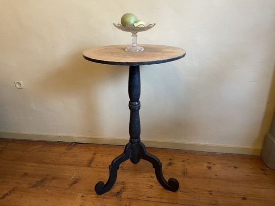 Image 1 of Table Round Side Table Queridon French