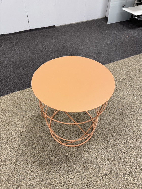 Image 1 of Rolf Benz 8770 Side table pink lacquer 