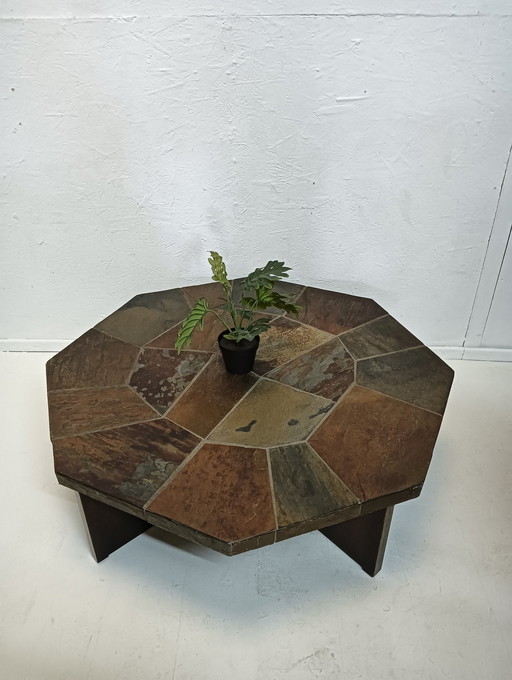 Table basse octogonale brutaliste