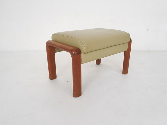 Image 1 of Pouf en cuir et teck de Sven Ellekaer pour Komfort, Danemark, années 1960