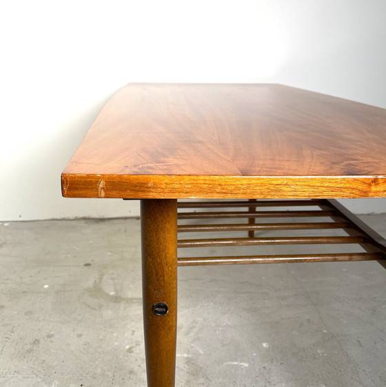 Image 1 of Mesa de centro de estilo danés con superficie de alto brillo