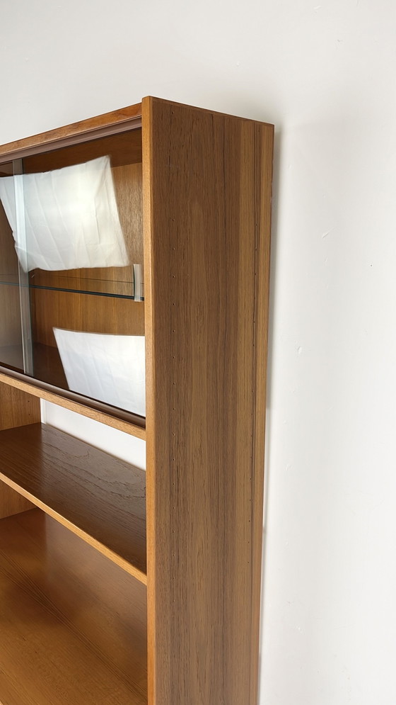 Image 1 of Buffet suédois vintage en placage de teck