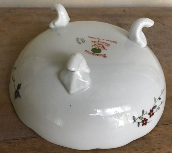 Image 1 of Chantilly Bowl On 3 Legs, Chinese Style, Hand Painted