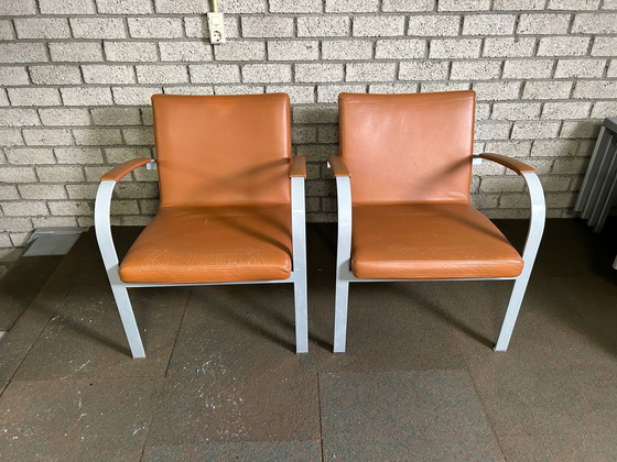 Image 1 of 2x Leolux Sentia 987 armchairs