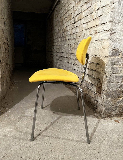 Egon Eiermann Wilde+Spieth Chair Upholstery SE 68