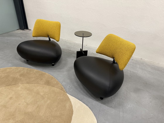 Image 1 of 2 Leolux Pallone Armchair Black Leather Yellow Fabric