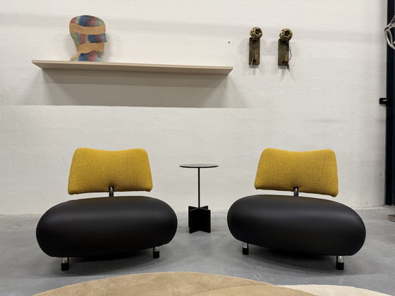 Image 1 of 2 Leolux Pallone Armchair Black Leather Yellow Fabric