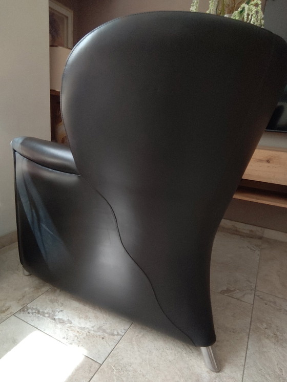 Image 1 of Leolux Excalibur en cuir bicolore avec pouf et coussin