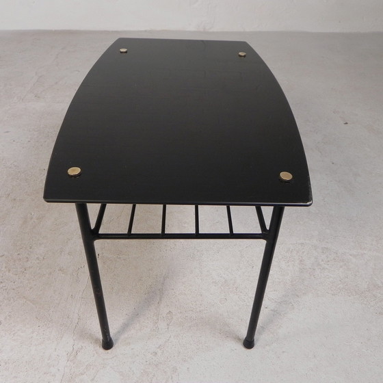 Image 1 of Tavolino da caffè vintage con portariviste, anni '50