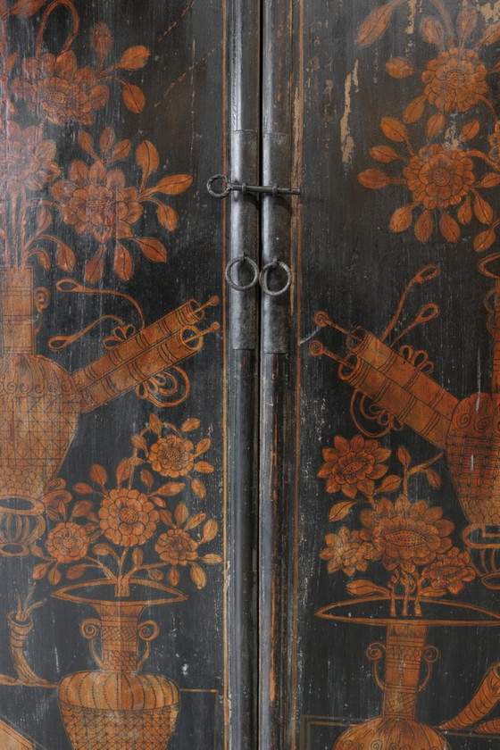 Image 1 of Armoire de mariage originale et ancienne