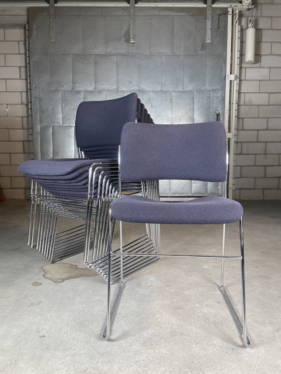 Image 1 of 10x Howe 40/4 chairs with table by David Rowland (blue)