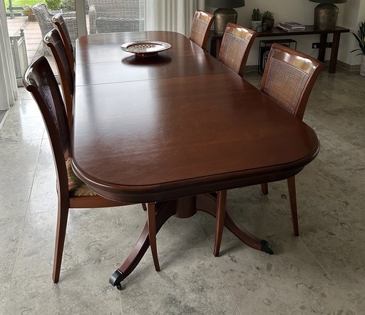 Vintage classic dining room set