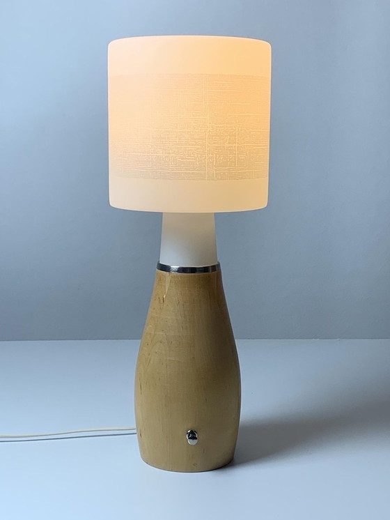 Image 1 of Lampe de table scandinave