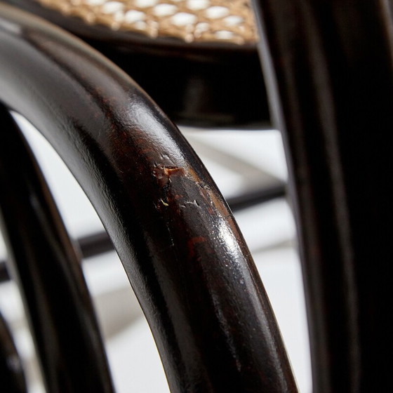 Image 1 of Vintage 'Model 825' rocking chair in wood and wicker by Michael Thonet, 1900