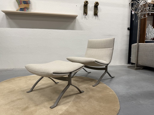 Eyye Juno Armchair With Armchair Bosa Powder Fabric