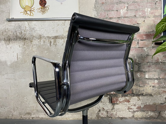 Image 1 of Vitra Aluminum Chair EA 108 by Charles & Ray Eames