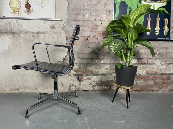 Image 1 of Vitra Aluminum Chair EA 108 by Charles & Ray Eames