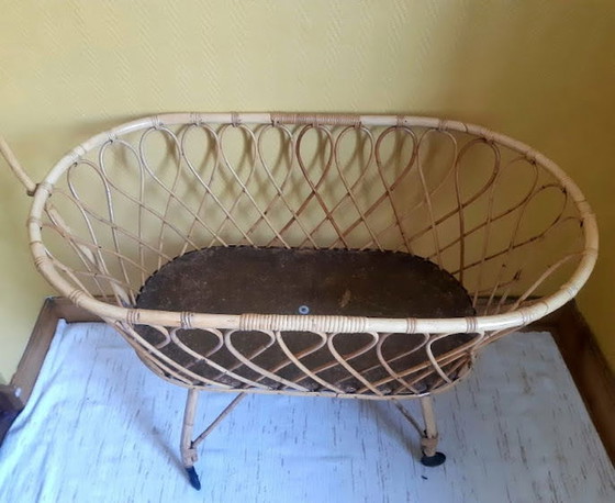 Image 1 of Swan-neck rattan cradle circa 1960