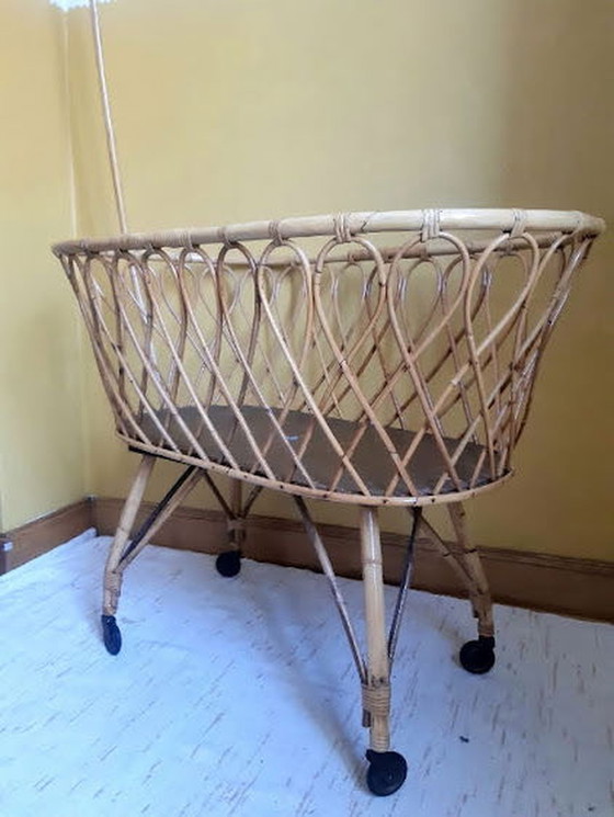 Image 1 of Swan-neck rattan cradle circa 1960