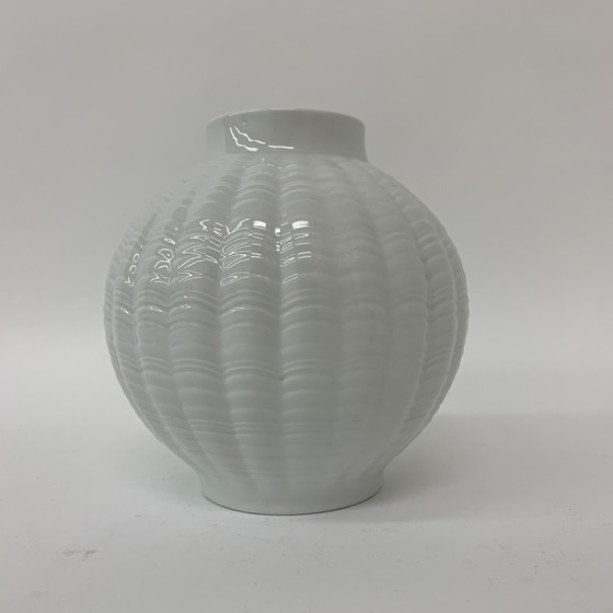 Image 1 of Mid-Century design porcelain Eschenbach vase Kaiser Germany , 1970’s