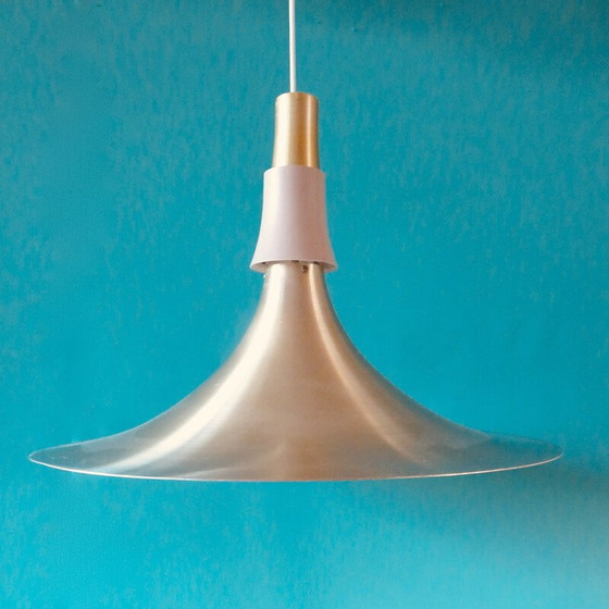 Image 1 of Vintage trumpet lamp in brushed-gold aluminum, Denmark 1970