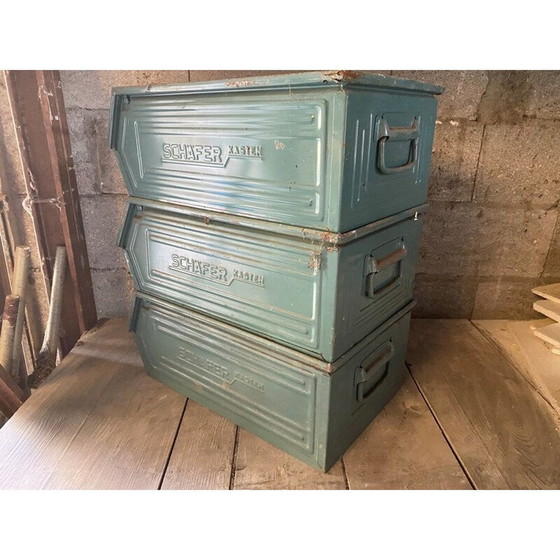 Image 1 of Beccuccio metallico impilabile vintage, 1950