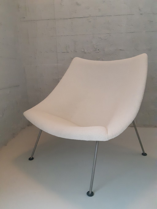 Artifort Pierre Paulin F157 Oyster chair