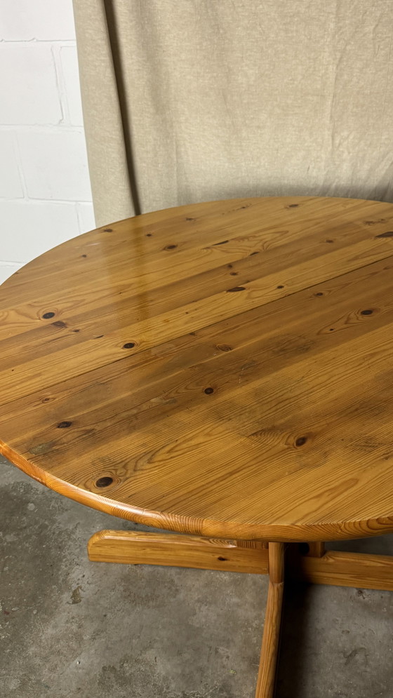 Image 1 of Oval Round Extendable Lacquered Pine Table, Daumiller Style