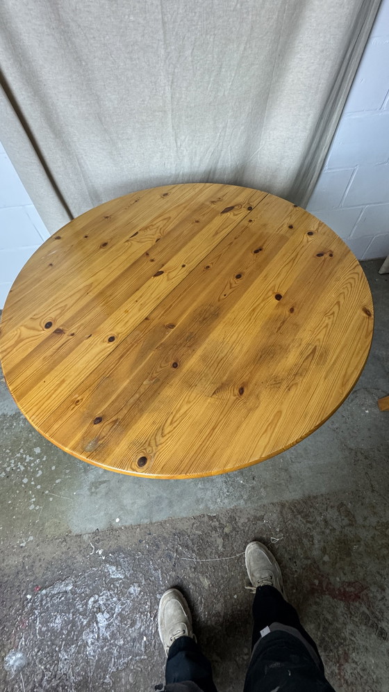 Image 1 of Oval Round Extendable Lacquered Pine Table, Daumiller Style