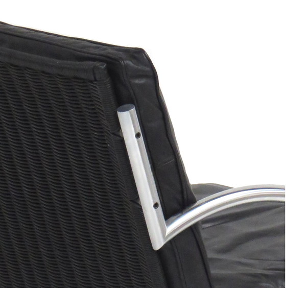 Image 1 of Gerard van den Berg per la poltrona Rohé Noordwolde