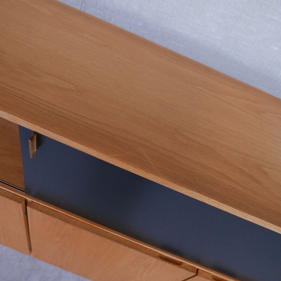 Image 1 of Mid-century modernist sideboard with 4 doors by De Coene