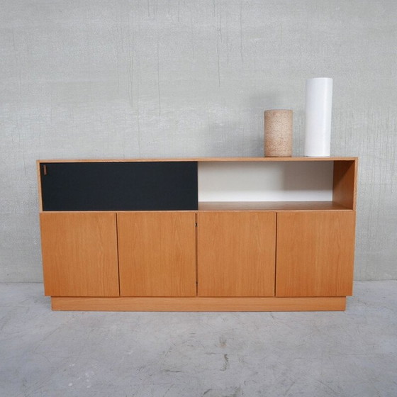 Image 1 of Mid-century modernist sideboard with 4 doors by De Coene