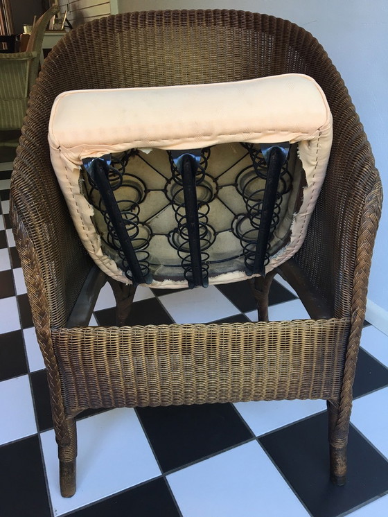 Image 1 of Lloyd Loom chair with cushion