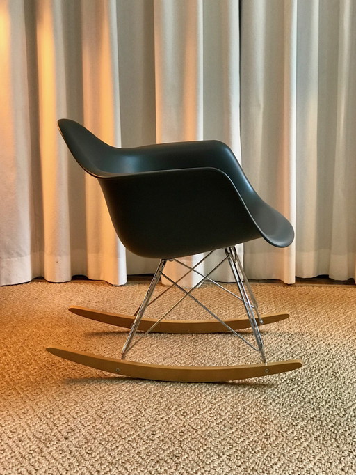 Eames Rar Re Rocking Chair By Vitra