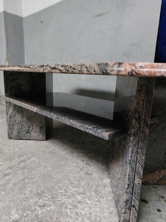 Image 1 of granite coffee table 80'