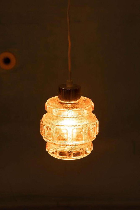 Image 1 of Lampe suspendue vintage en verre 1960/70, lampe suspendue en verre Suède