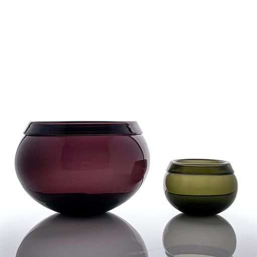 Timo Sarpaneva - Two "Pantareuna" Bowls, Model i-302 - Iittala, Finland 1950's – glaskunst, Glass, Modern (photo 2 of 6)