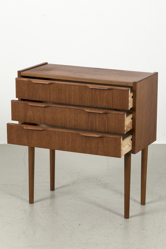 Image 1 of Commode danoise en teck