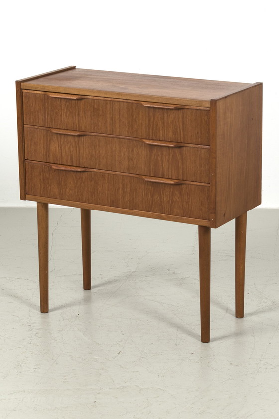 Image 1 of Commode danoise en teck