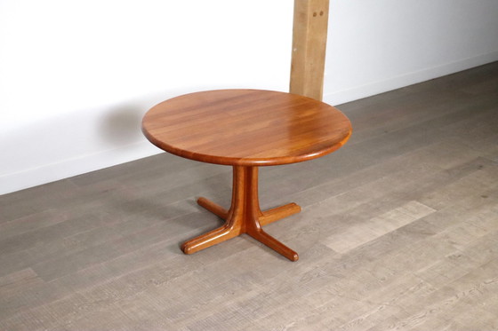 Image 1 of Extendable Round To Oval Dining Table In Teak, Denmark 1960S